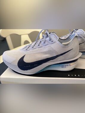 Nike ZoomX Vaporfly Next % Running Shoes Size 8.5 women’s / 7 men’s